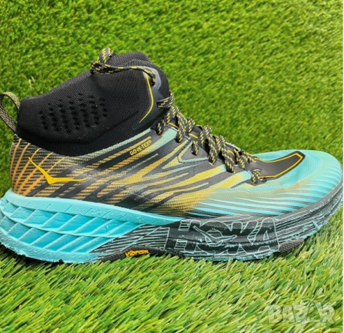 Hoka One One Speedgoat Mid 2 GTX  номер 37 ,5-38, снимка 2 - Маратонки - 54116205
