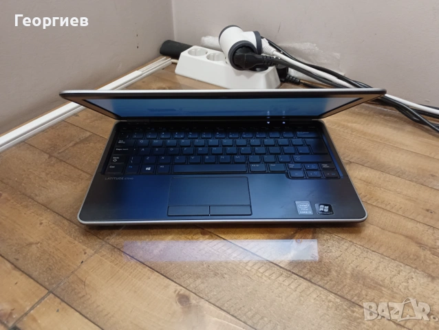 Лаптоп Dell Latitude E7240 - i5 4310U / 13", снимка 4 - Лаптопи за работа - 53454759