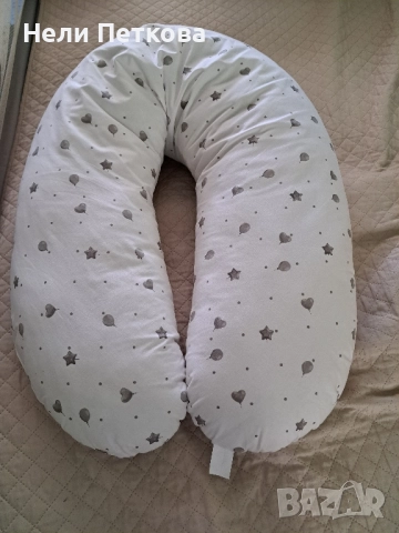 Възглавница за кърмене 