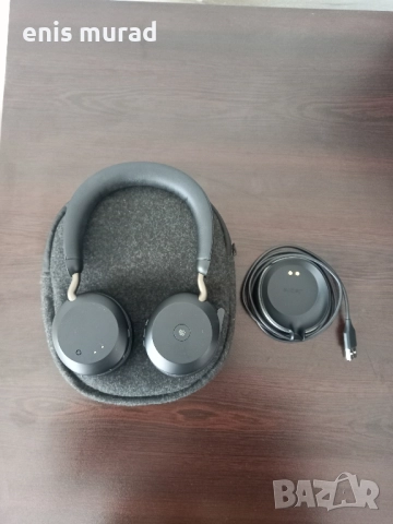 Jabra Evolve2 75 – безжични професионални слушалки + Desk Stand + Link 380, снимка 11 - Слушалки за компютър - 51947339