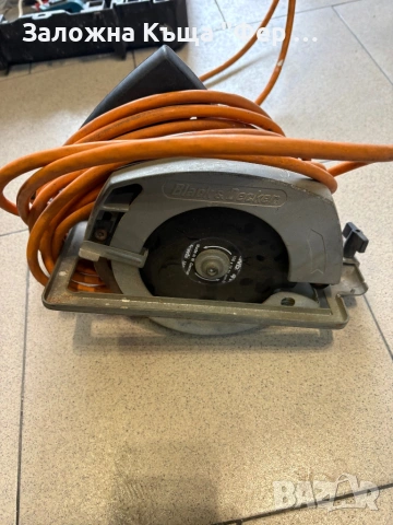 Ръчен циркуляр Balck& Decker