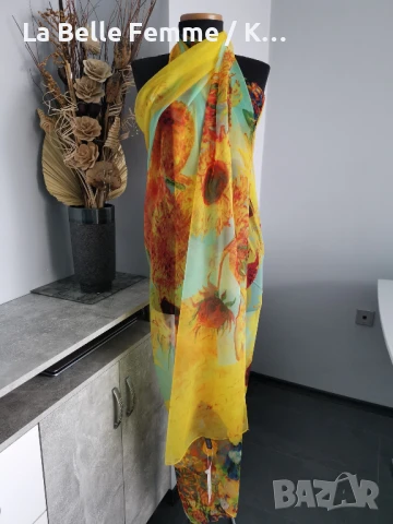 Парео от 100% коприна с размер 180/125 см.