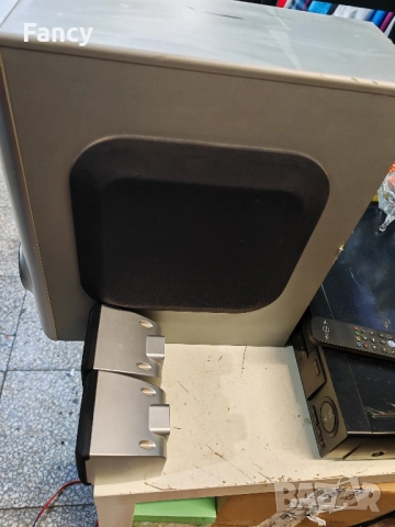 Събуфер с 4 колони Samsung, снимка 7 - Тонколони - 52053582