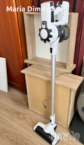 Вертикална прахосмукачка  , снимка 1