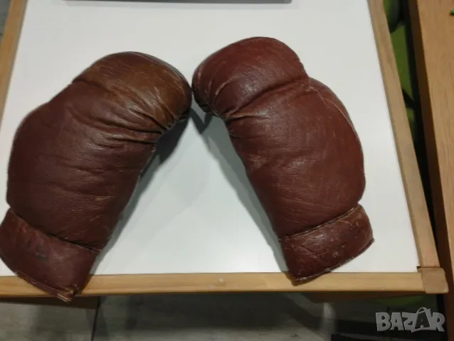 Стари боксови ръкавици., снимка 2 - Колекции - 49614141