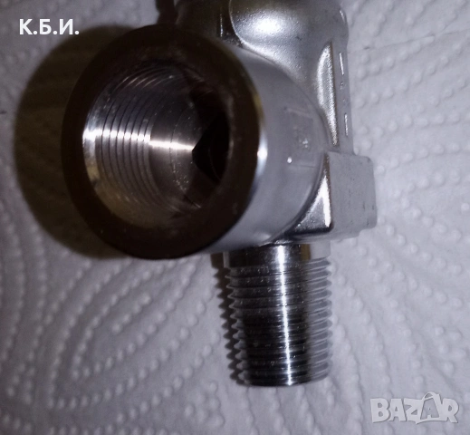 Купувам 5 бр кранчета НОВИ за водолазни - кислородни - пцп бутилки на - 300 бара - работно налягане , снимка 3 - Водни спортове - 54021256