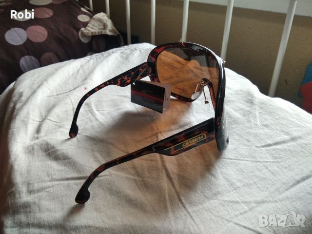 Слънчеви очила Carrera Epica, снимка 4 - Слънчеви и диоптрични очила - 45530412