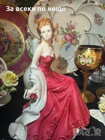 Royal Worcester England  1996 Код P2117, снимка 4 - Декорация за дома - 54153685