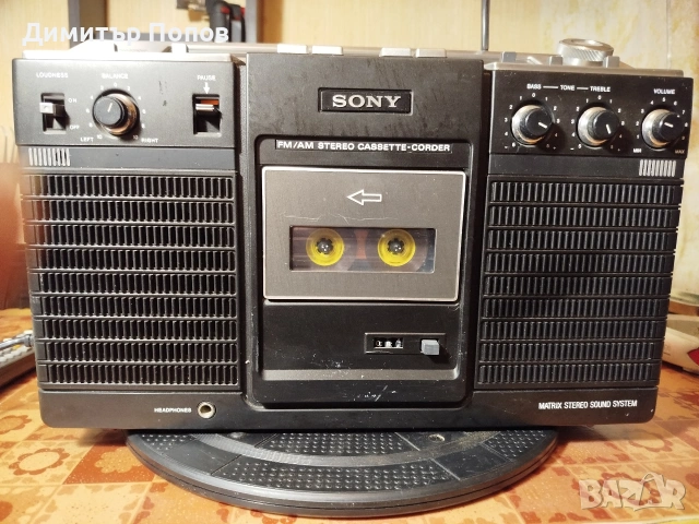 , Винтидж Радиокасетофон Sony. рядък модел от1975година