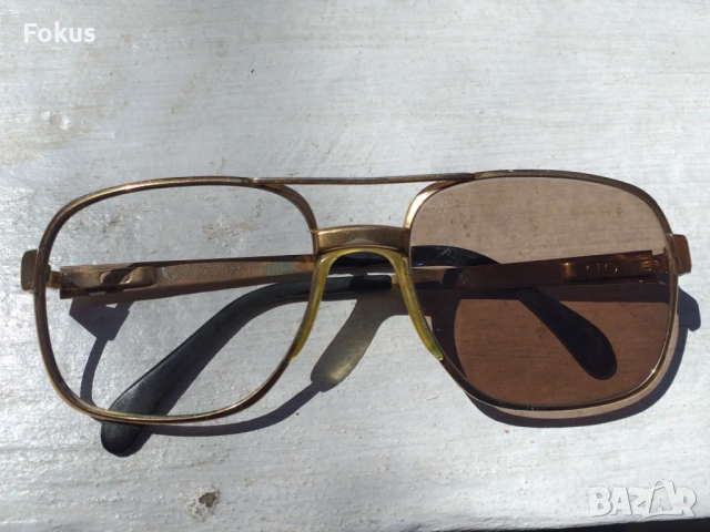 КОЛЕКЦИОНЕРСКИ МАРКОВИ ДИОПТРИЧНИ ОЧИЛА METZLER GERMANY