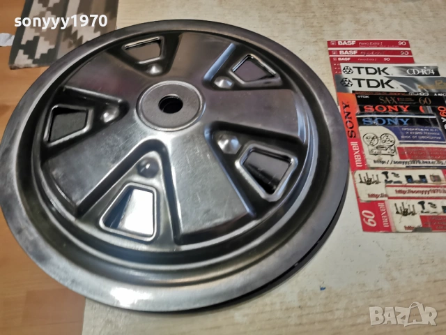 ретро тасове-4бр метални от едно време 2702260912M