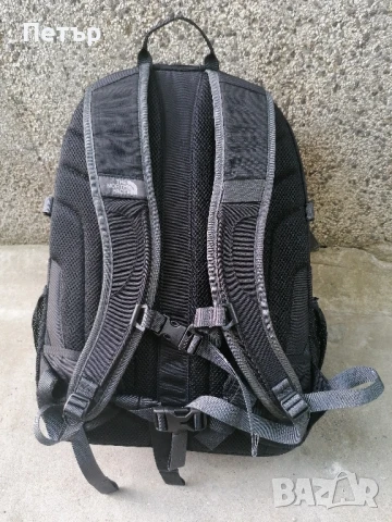 Продавам чисто нова раница The North Face borealis classic, снимка 10 - Раници - 50939003