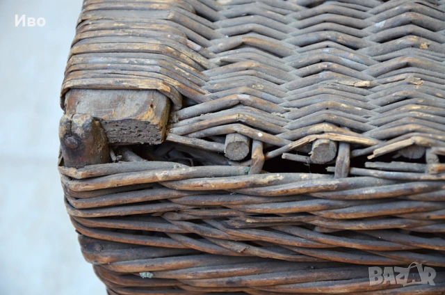 Винтидж ръчно изработен куфар от ракита от началото на 20 век, снимка 7 - Градински мебели, декорация  - 53814445