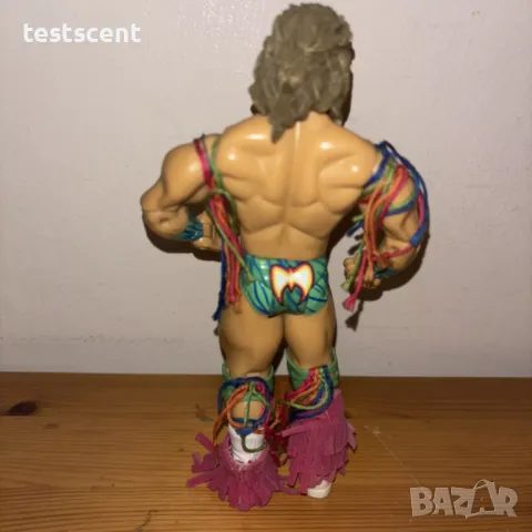 Екшън фигура WWE The Ultimate Warrior Legends Classic Superstars WWF figure играчка 2003, снимка 7 - Колекции - 48827868