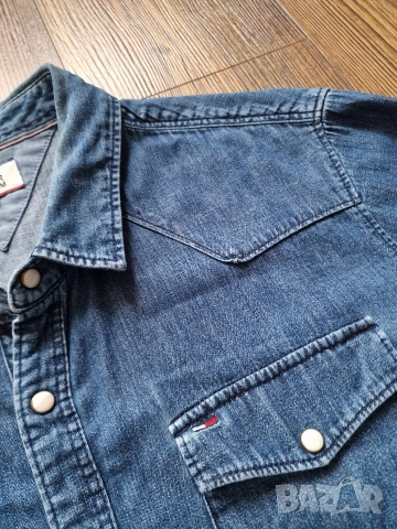 Страхотна мъжка дънкова риза TOMMY HILFIGER, размер XL, снимка 4 - Ризи - 52808958