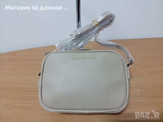 нова чанта Calvin Klein, снимка 2 - Чанти - 46553591