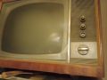 Продавам телевизор Пирин, снимка 1 - Антикварни и старинни предмети - 45859826