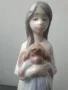 НАО ЛАДРО испанска порцеланова фигура на момиче с кукла-играчка/NAO Lladro статуетка 24см, снимка 5