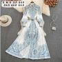 Дълга елегантна дамска рокля в светло синьо и бяло , снимка 1 - Рокли - 45438666