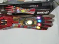 Avengers Marvel Legends Series Iron Man Nano Gauntlet Артикулиран електронен юмрук със светлини, снимка 15