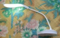 Настолна LED лампа с вградена презареждаща батерия 5W и гъвкаво рамо. Бяла светлина. Нова., снимка 6