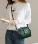 Дамска чанта през рамов зелен ,лилав или черен цвят, снимка 1 - Чанти - 41846877