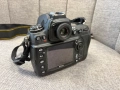 Nikon D700 с две батерии и увеличително стъкло DK-17M, снимка 3