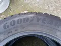 2 бр. зимни гуми Good Year 235/55R17 DOT 4821, снимка 3