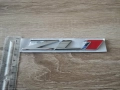 Chevrolet Camaro ZL1 сребриста емблема, снимка 3