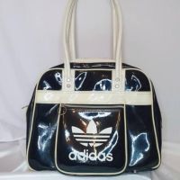 Оригинална дамска чанта " Adidas ", снимка 1 - Чанти - 45082891