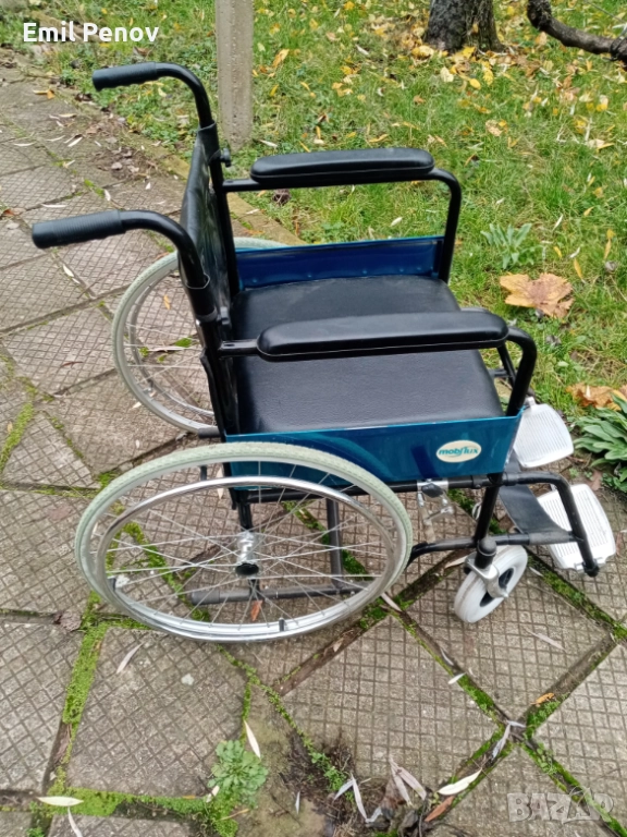Инвалидна количка ,стол тоалетна и проходилка, снимка 1