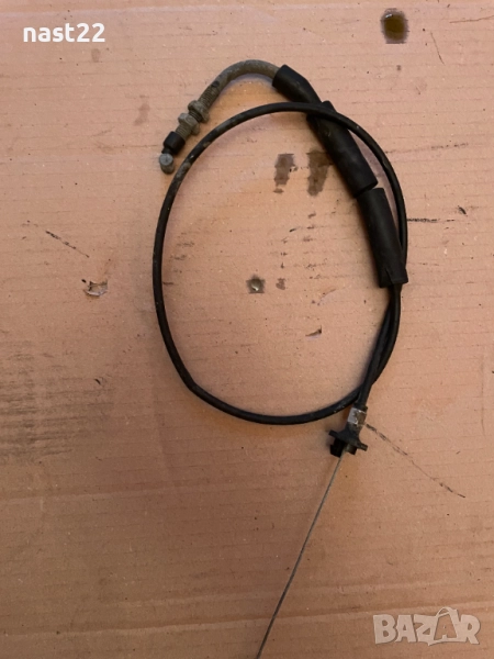 Оригинално жило за газ Сузуки Самурай 1.3 със  счупена щипка, снимка 1