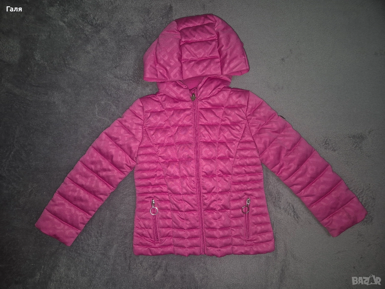 Детско якенце Guess, снимка 1