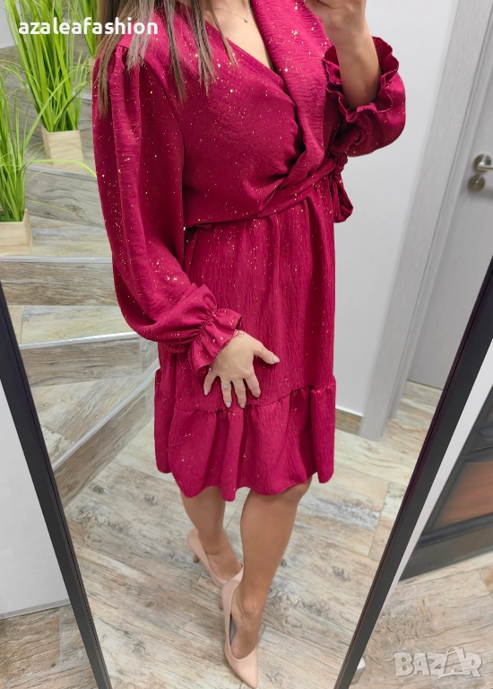 Червена рокля с блясък, снимка 1