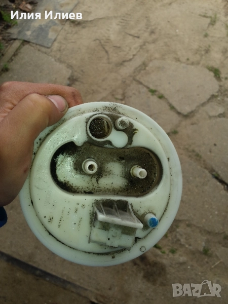 помпа в резервоара алфа 156 2.4 jtd, снимка 1