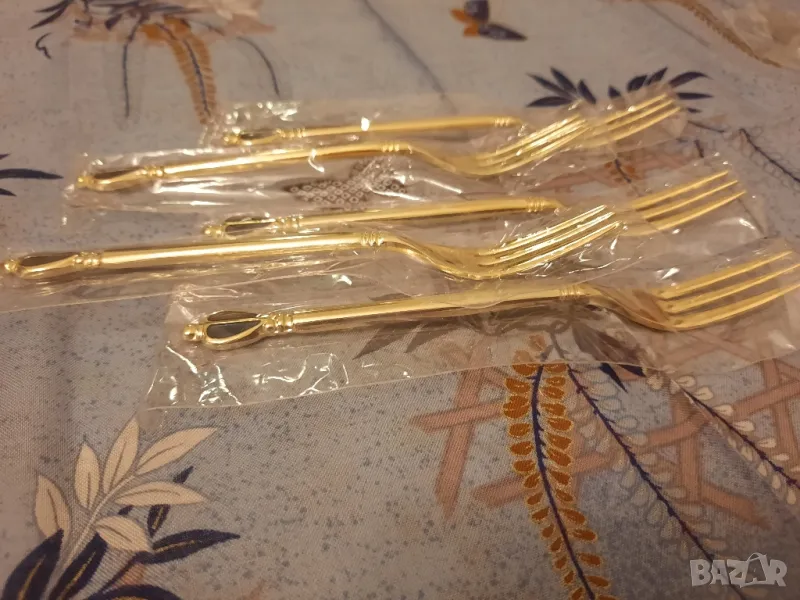 Японски вилички за десерти, снимка 1