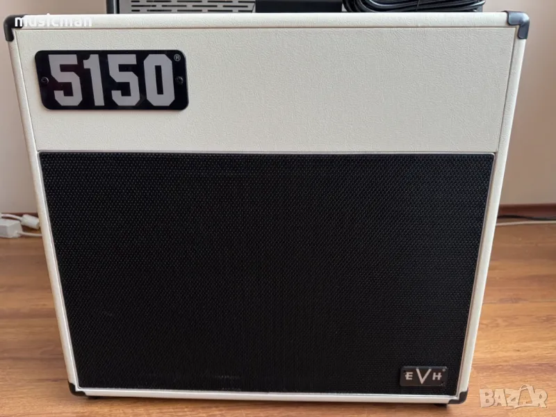 EVH 5150 III Iconic 1x12 combo + бонус стойка за кубе, снимка 1