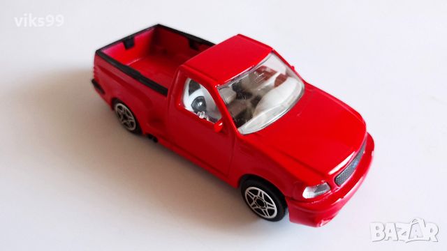 Bburago Ford SVT 150 - Мащаб 1:43, снимка 6 - Колекции - 45279760