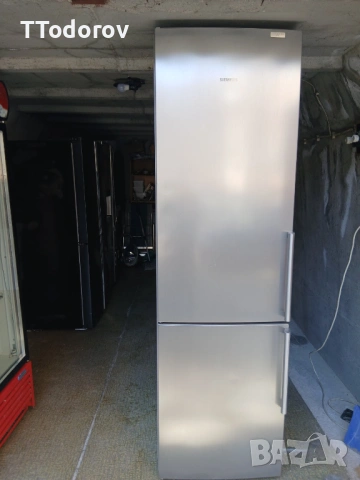 Хладилник с фризер Siemens iQ500 KG39EAL40, А+++ 