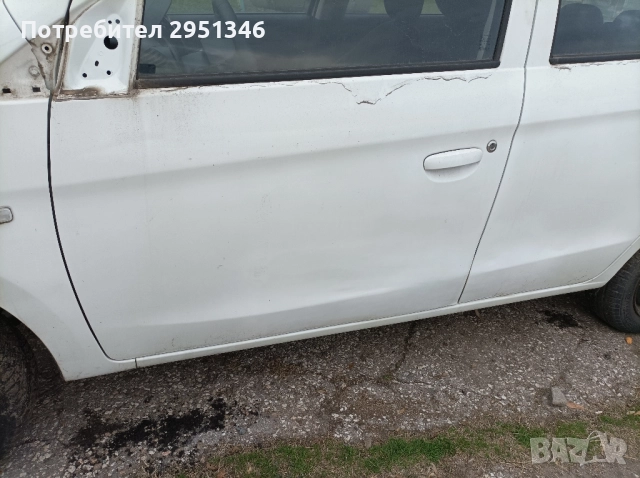 Врата Mitsubishi Space Star