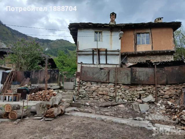 Продава се къща в село Наречен, снимка 1