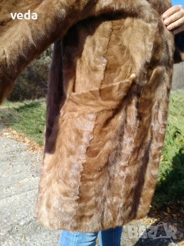 Луксозно кожено палто от норка модел перелина размер М/L, снимка 4 - Палта, манта - 53095495