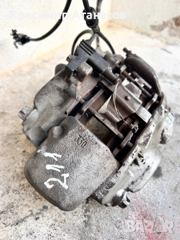 Спирачен апарат преден десен  за Мерцедес Е-класа W211.бензин 3.5, снимка 2 - Части - 53048380