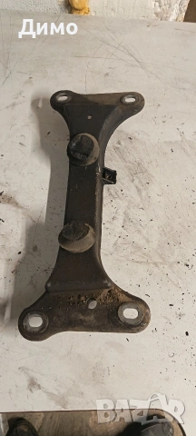 държач магате скоростна кутия бмв е91 320д bmw e91, снимка 2 - Части - 53279974