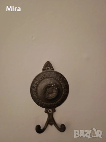 Четири закачалки за дрехи , снимка 2 - Закачалки - 53072268