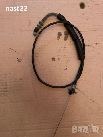 Оригинално жило за газ Сузуки Самурай 1.3 със  счупена щипка, снимка 1