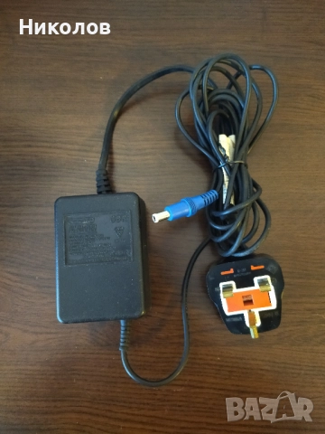 Продавам оригинален адаптер за Super Nintendo(SNES/NES)