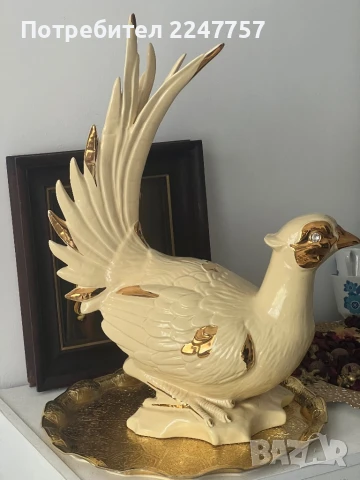 Огромен гълъб порцелан