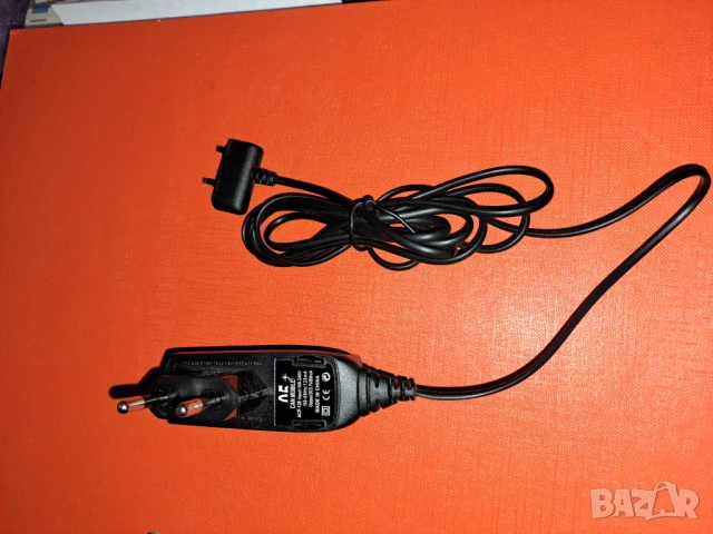 Стари зарядни устройства, снимка 5 - Оригинални зарядни - 51408640