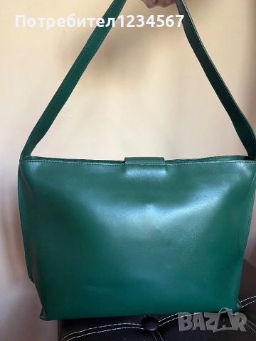 Уникална чанта Furla-оригинална, закупена за 500 лв, снимка 4 - Чанти - 51876108